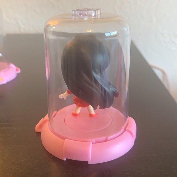 Sailor Moon bobble head globe figures and keychain - Picture 5 of 11